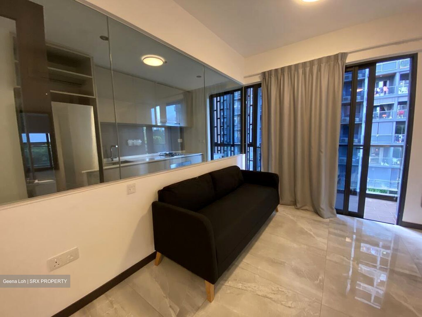 Lake Grande (D22), Condominium #501138621